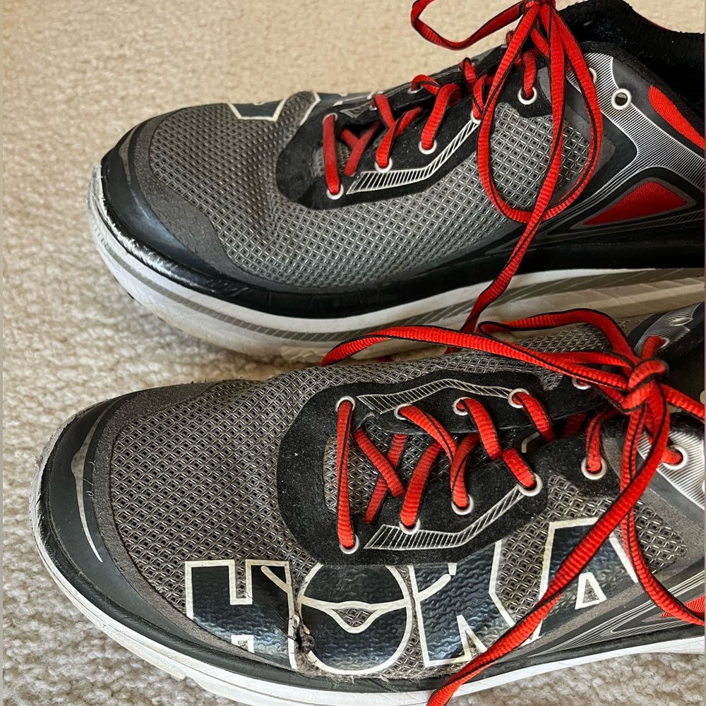 Hoka ONE ONE BONDI4 RUNNING Shoes
Men’s size 13 
Preowned Used Hole and scuffs. - Picture 8 of 16
